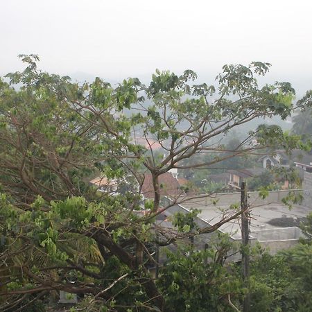 Hotel Mount View 11 à Kandy Extérieur photo