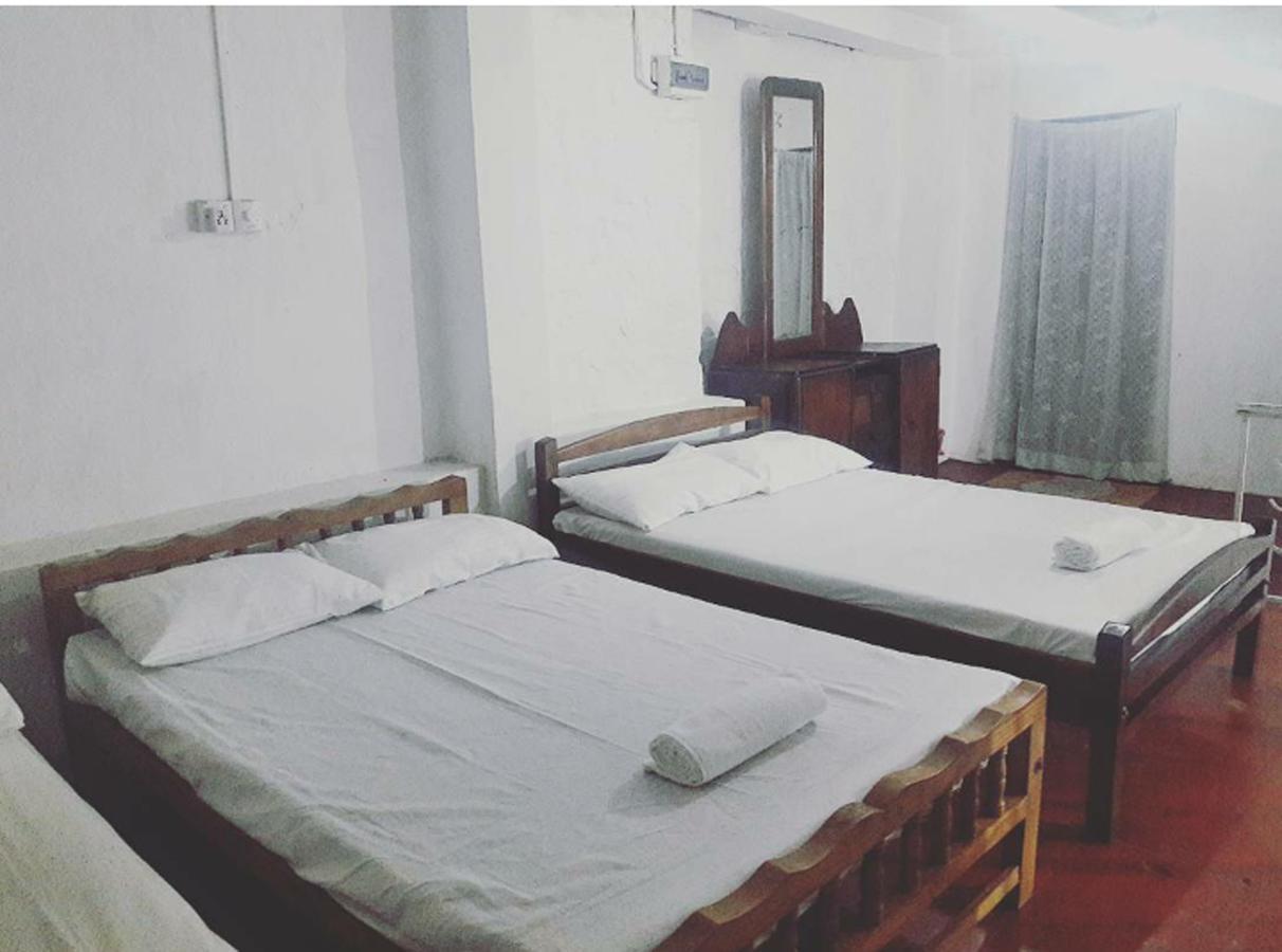 Hotel Mount View 11 à Kandy Extérieur photo